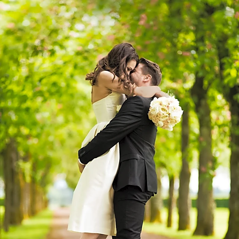 From Master and Genie to Husband and Wife, Tony and Jeannie's Story Evolved