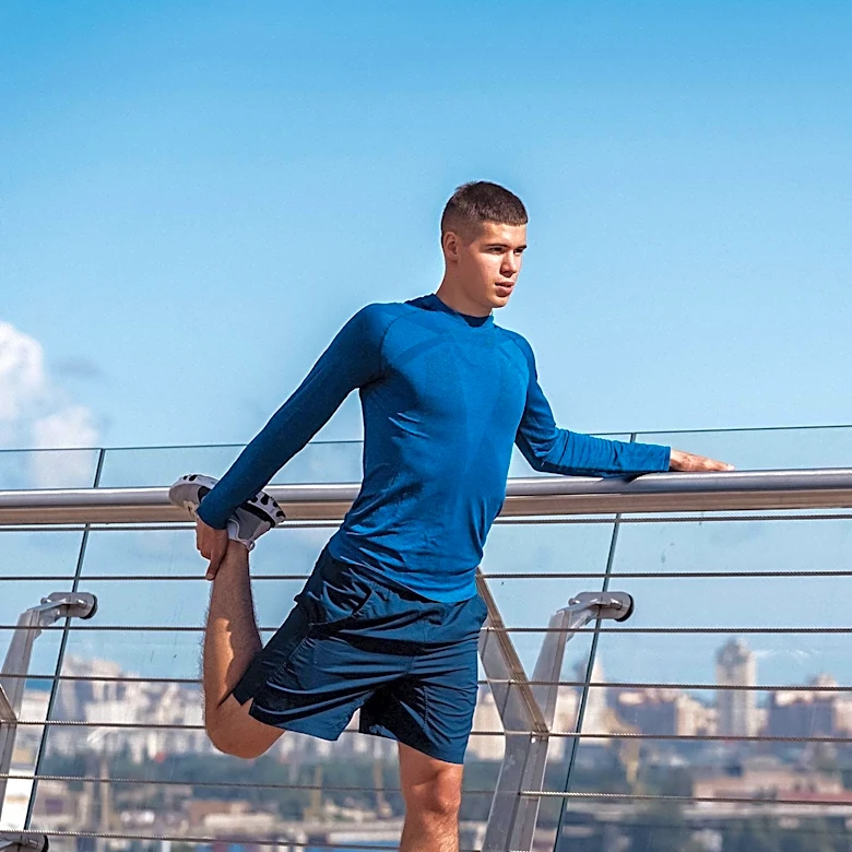 What Is the Teardrop Muscle Above Your Knee?