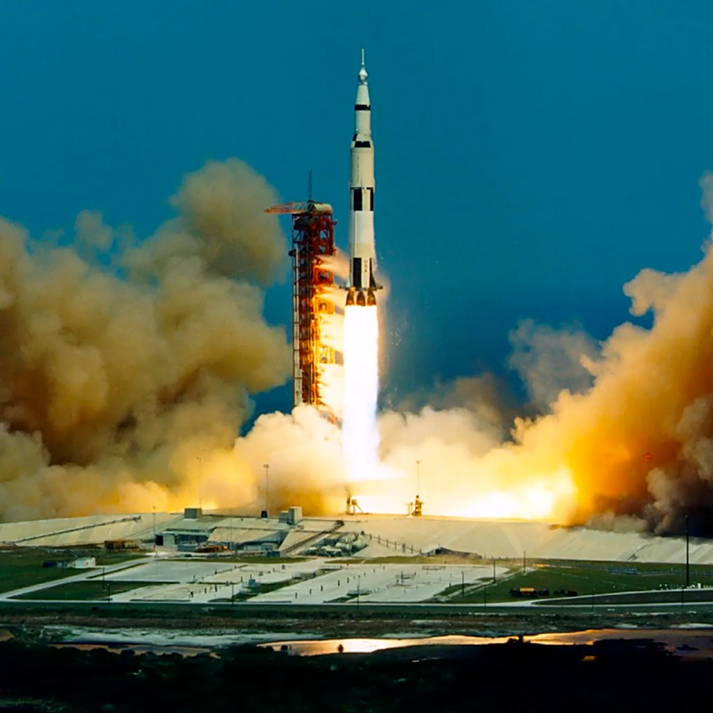 The 11-Day Mission That Proved NASA's Apollo Spacecraft Was Ready