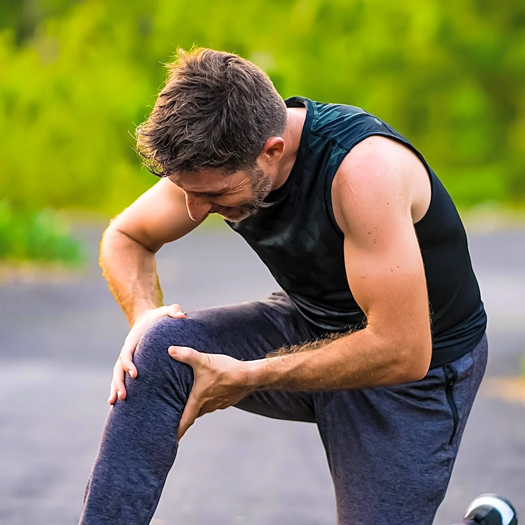 What Happens Inside Your Knee Every Time You Straighten Your Leg?