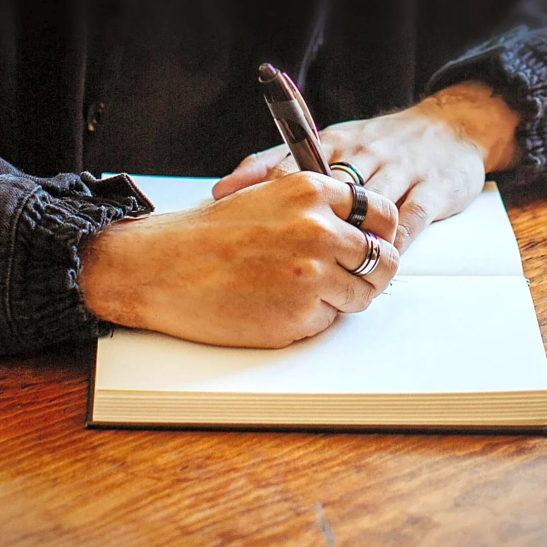 The Clever Storytelling Trick That Makes Small Details Matter Later