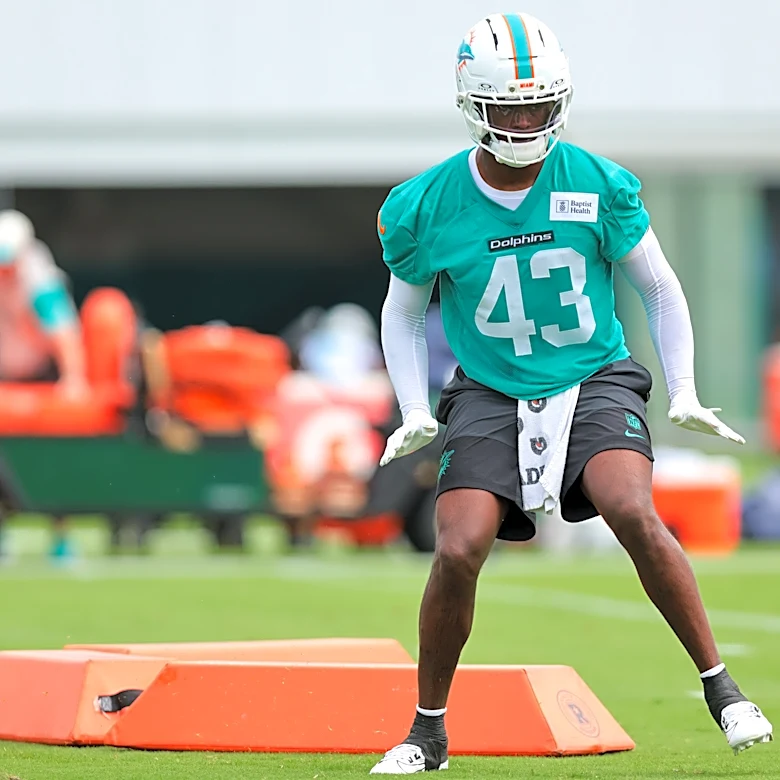 Dolphins waive All-UFL defensive back during roster cuts