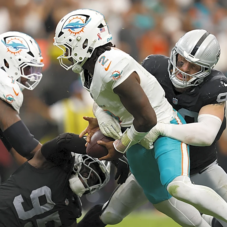 Dolphins QB Malik Willis takes blame for costly sacks vs. Raiders