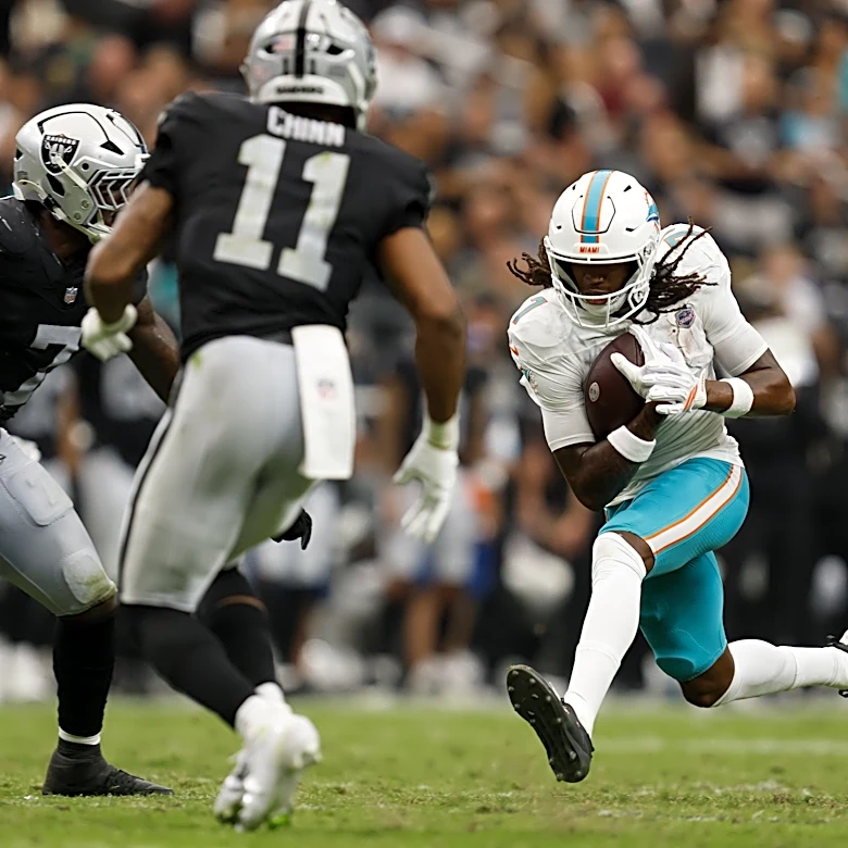 Dolphins PFF grades: Best and worst grades from Week 1 loss to Raiders