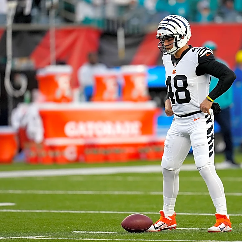 Dolphins hosted free agent with 58 games played for workout Tuesday