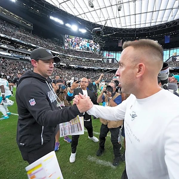 Jeff Hafley breaks down some important plays from Dolphins' opener