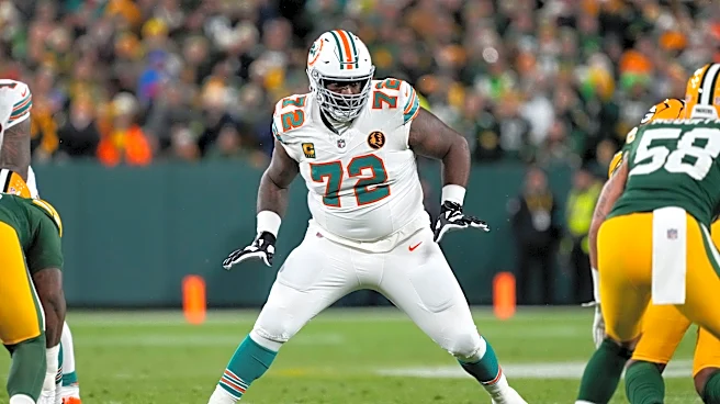 Retired Dolphins lineman considered coming back to play for NFC team