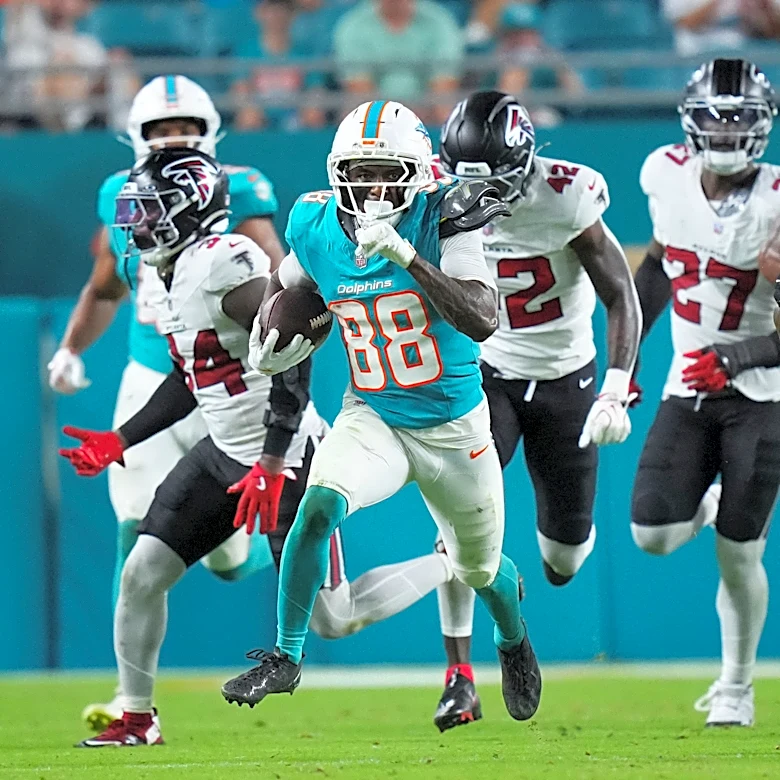 Dolphins bring back young WR who had a stellar training camp