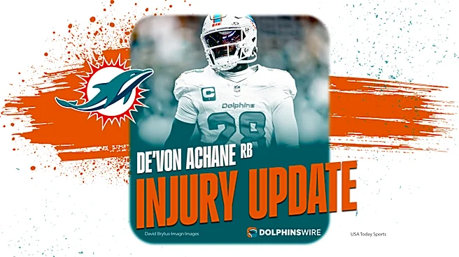 Dolphins RB De'Von Achane suffers first quarter injury vs. Chiefs