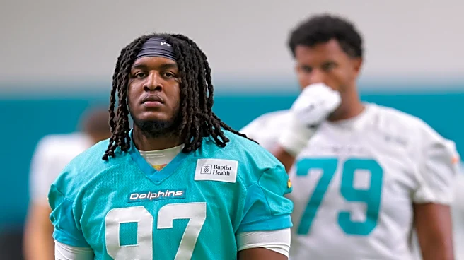 Dolphins re-sign young DL back to their practice squad