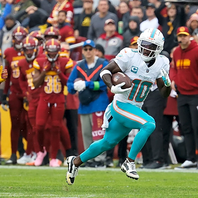 Former Dolphins superstar expected to sign with in the 'next few days'
