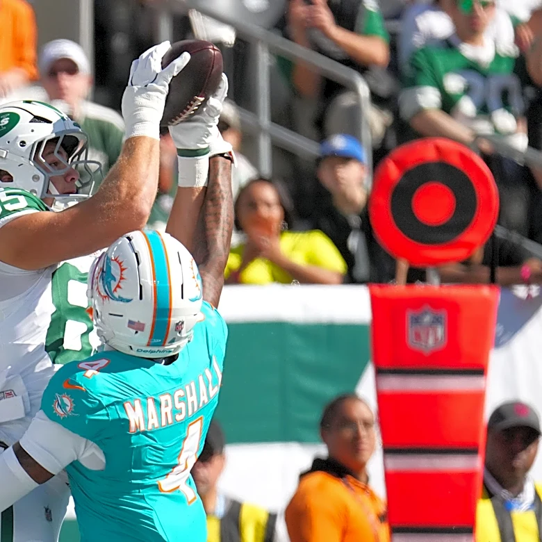 Sean Duggan evaluates young Dolphins CB's performance through 6 games