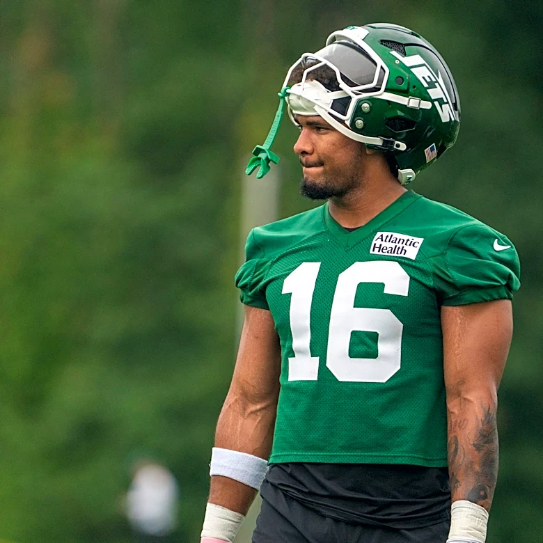 Jets' Kenyon Sadiq suffers setback, will miss time in training camp