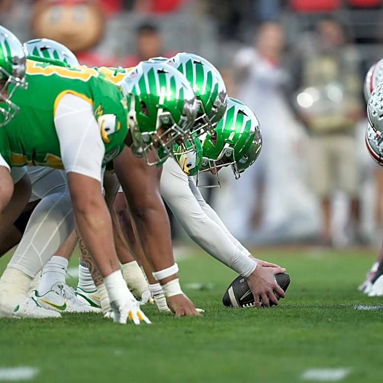 Paul Finebaum: Oregon Ducks 'ought to be' No. 1 team in AP poll
