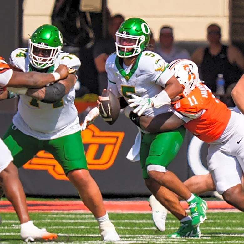 Oregon stock report: Dante Moore, Dan Lanning drop in upset loss