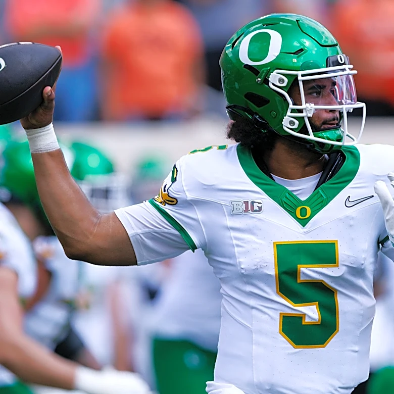 Oregon players met after loss: 'Things will definitely be different'