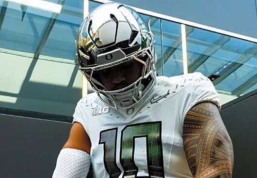 Oregon breaks out new helmets for 'Storm LA' themed jerseys vs. USC