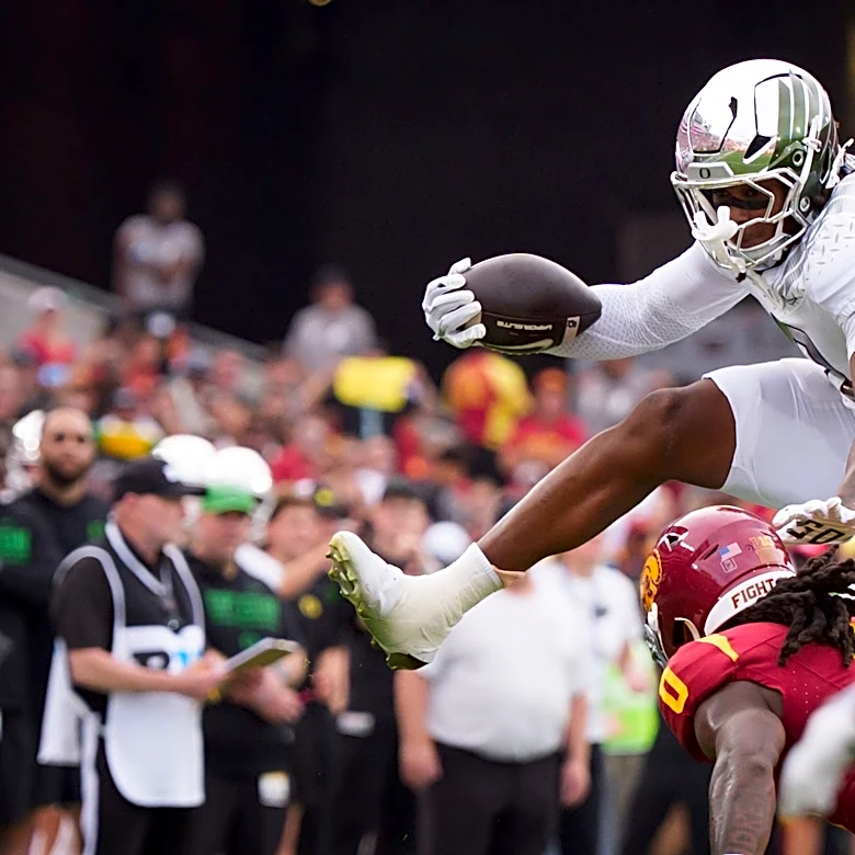 Oregon Ducks rise in US LBM Coaches Poll after win over USC