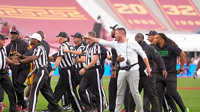 Oregon coach Dan Lanning defends 'petty' shots at Lincoln Riley, USC