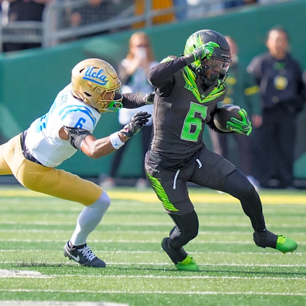 Dan Lanning says Oregon learned 'hard lessons' from outside noise