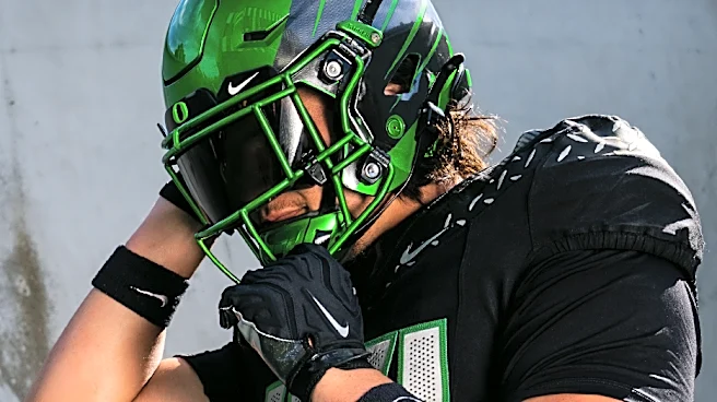 Oregon Ducks unveil uniforms for Nebraska showdown