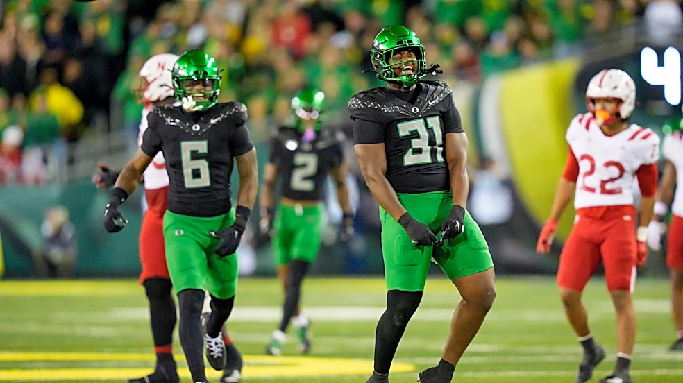 Nasir Wyatt credits Oregon defensive growth to trust in scheme