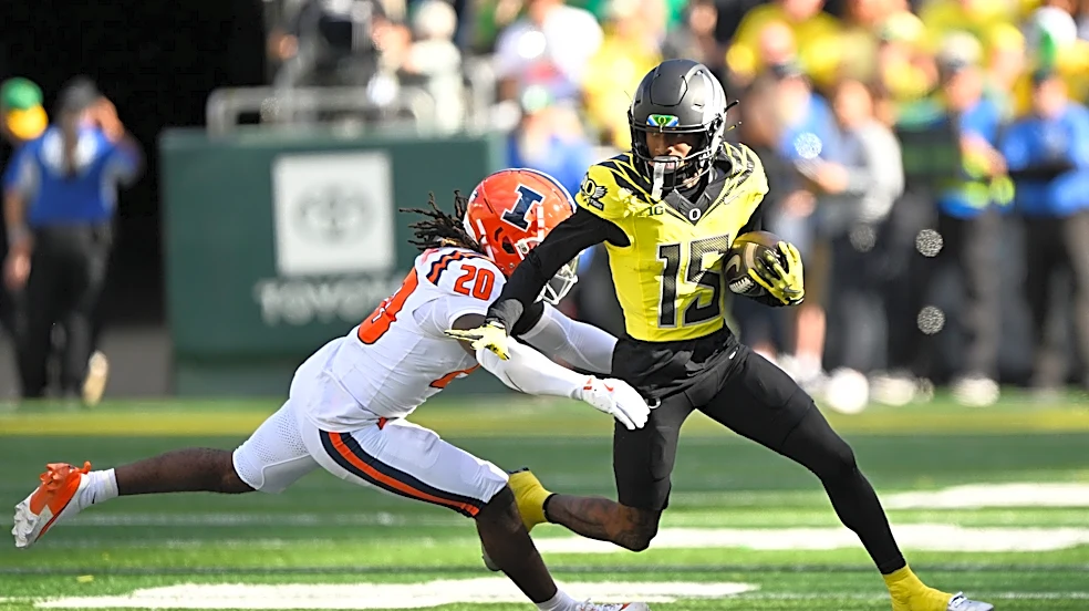 Oregon seeking to extend win streak vs. Illinois in series history