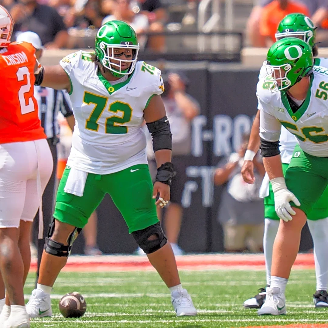 Oregon's Iapani Laloulu earns midseason All-American honor