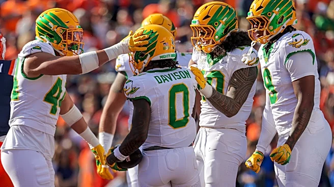 Oregon opens as slight favorite vs. Northwestern in Halloween matchup