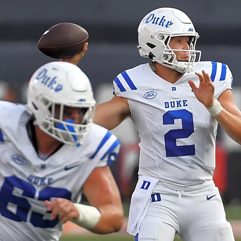 Manny Diaz on QB Walker Eget: 'Totally healthy this week'