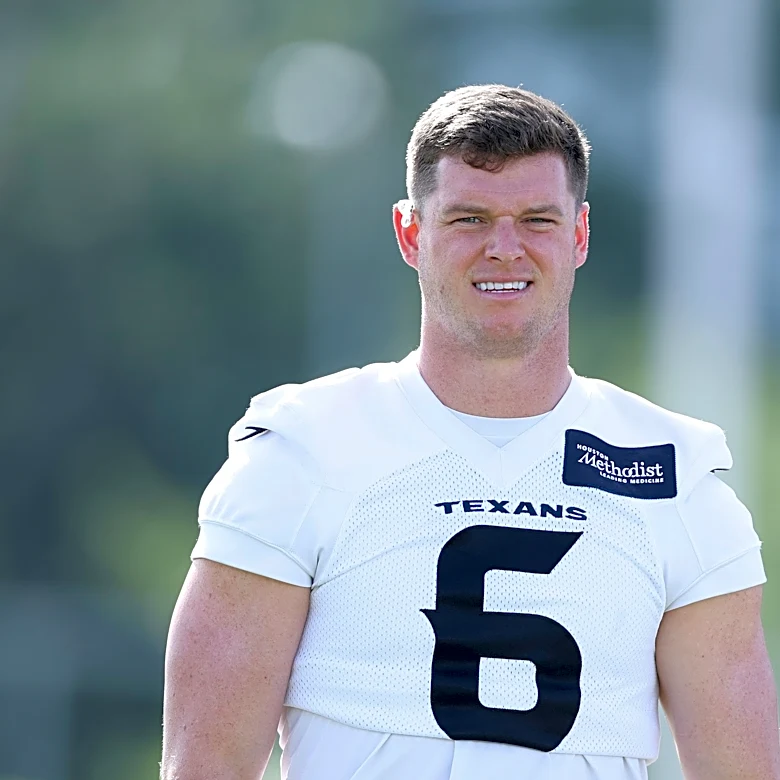 Eagles are replacing Reed Blankenship’s leadership by committee