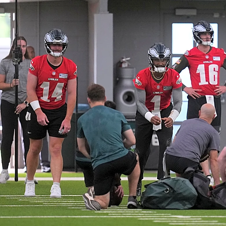 Andy Dalton is refusing to concede Eagles backup job to Tanner McKee