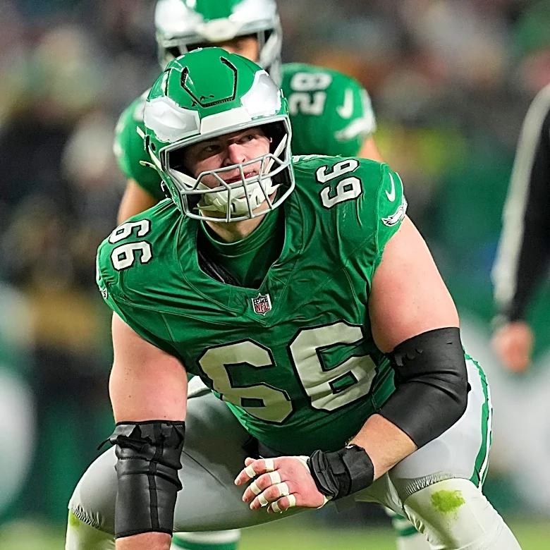 Under-the-radar Eagles lineman is strengthening his role on the roster