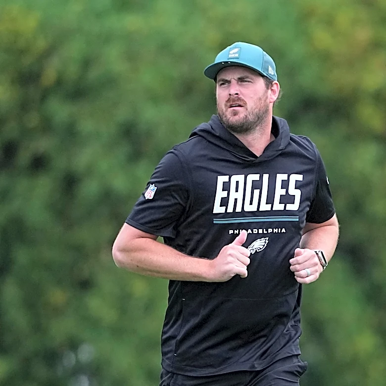 Sean Mannion explains Eagles’ vanilla preseason offense