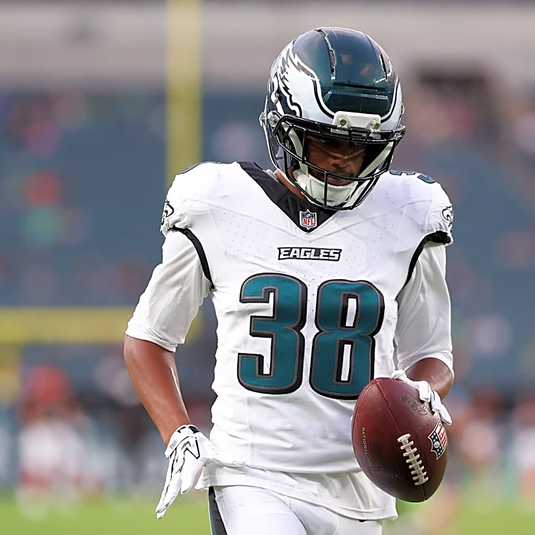 Eagles release veteran cornerback Ambry Thomas