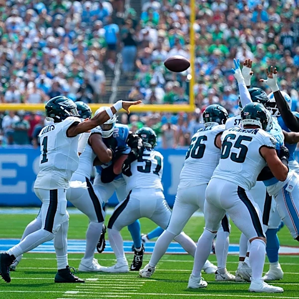 WATCH: Eagles turn Jalen Hurts’ winning drive against Titans into a movie