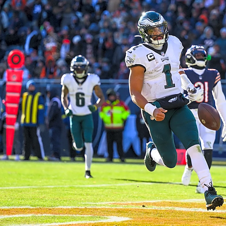 Where to watch Eagles vs. Bears Monday: TV channel, kickoff time