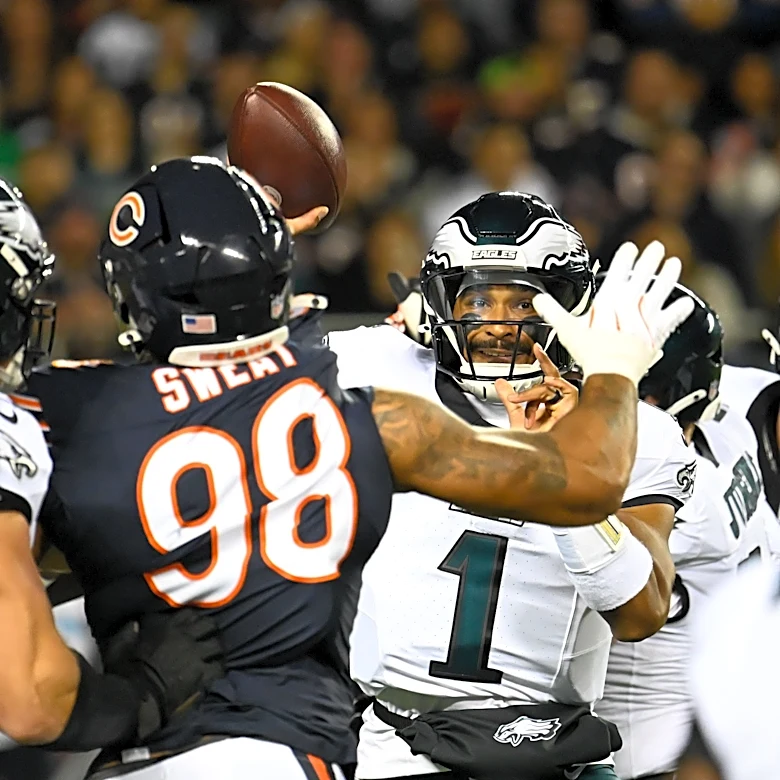 Can Jalen Hurts get Eagles’ passing game back on track vs. Rams?