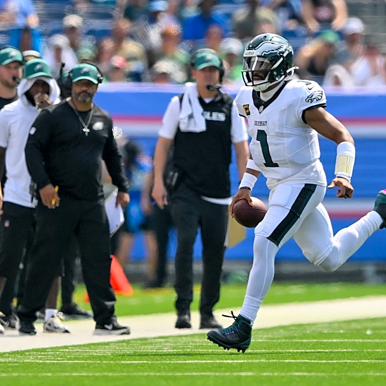 Eagles reveal uniform combination for Week 5 matchup in London
