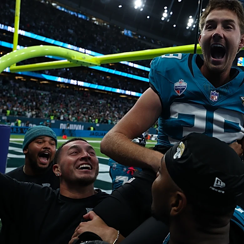 Cam Little’s late field goal stuns Eagles in 19-17 loss to Jaguars