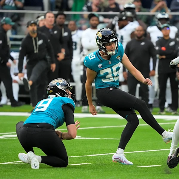 Michael Clay explains Eagles' failed kickoff strategy in London loss