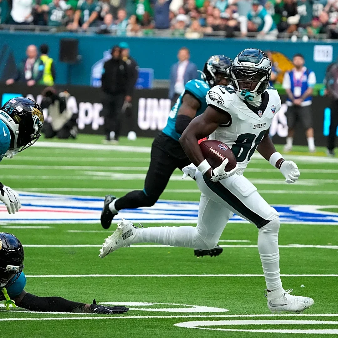 Jalen Hurts shares how he built chemistry with Eagles WR Darius Cooper
