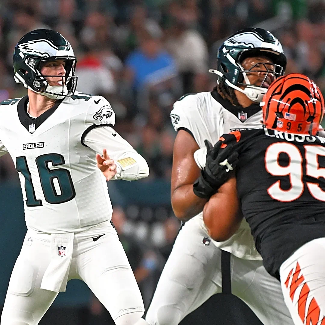 Eagles learned that Hurts was out when McKee entered the huddle during practice