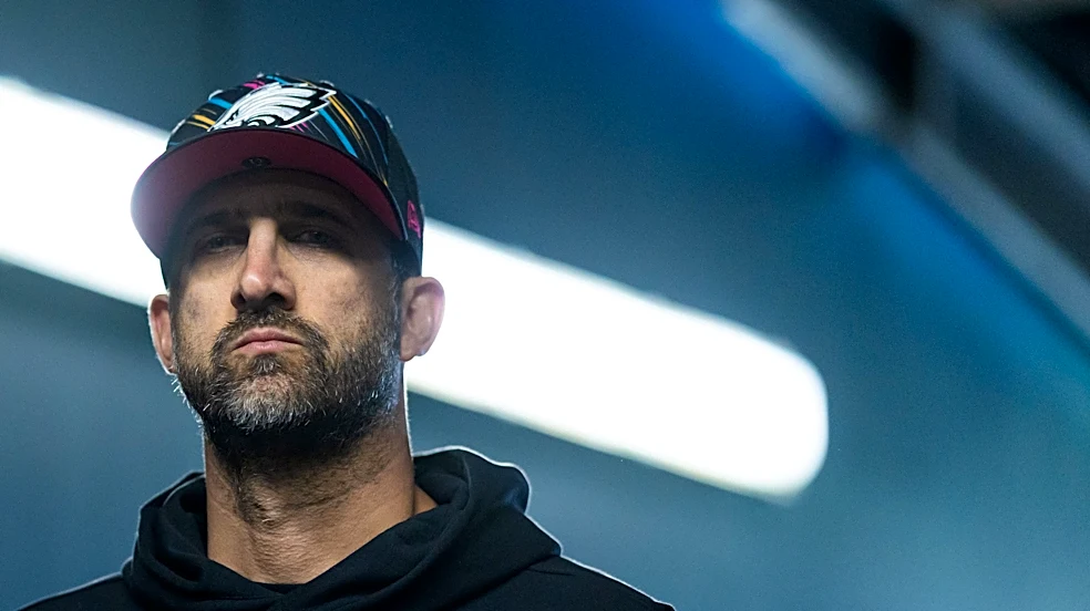 Nick Sirianni backs Sean Mannion as Eagles’ offensive struggles continue