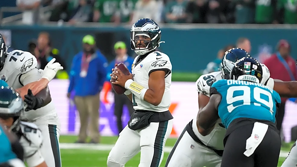 NFLPA calls for full investigation into Eagles’ handling of Jalen Hurts