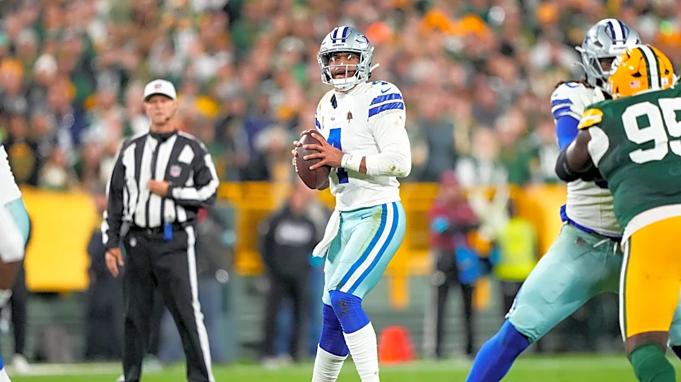 Eagles-Cowboys meet with matching records and mounting pressure
