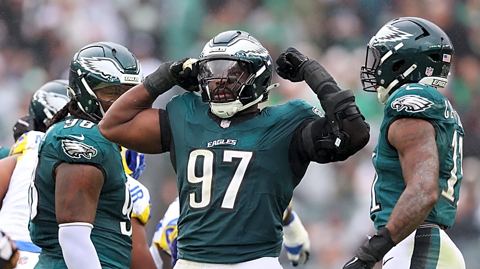 Eagles emerge as team to watch as trade deadline approaches