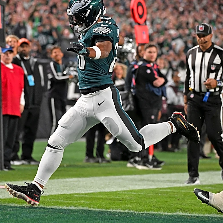 Eagles missing Saquon Barkley, 2 starting WRs at Thursday's practice
