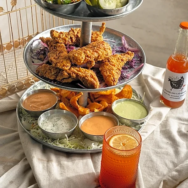 There’s More Than Just Great Fried Chicken at This New Alexandria Spot