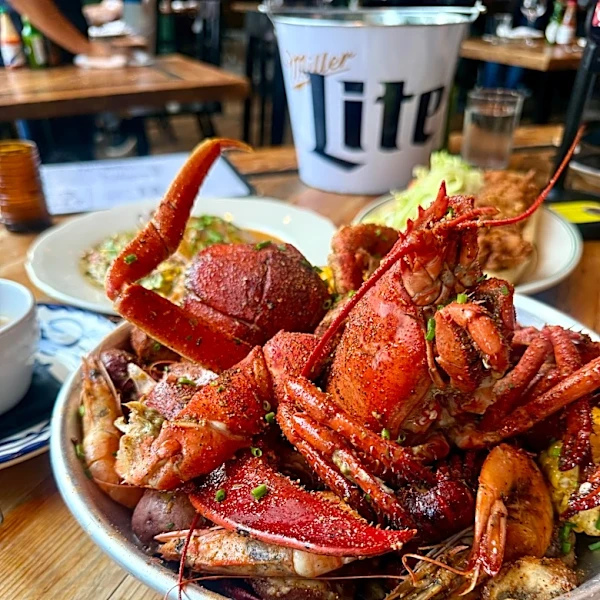 Get a True Taste of New Orleans at This New Seafood Spot in Navy Yard